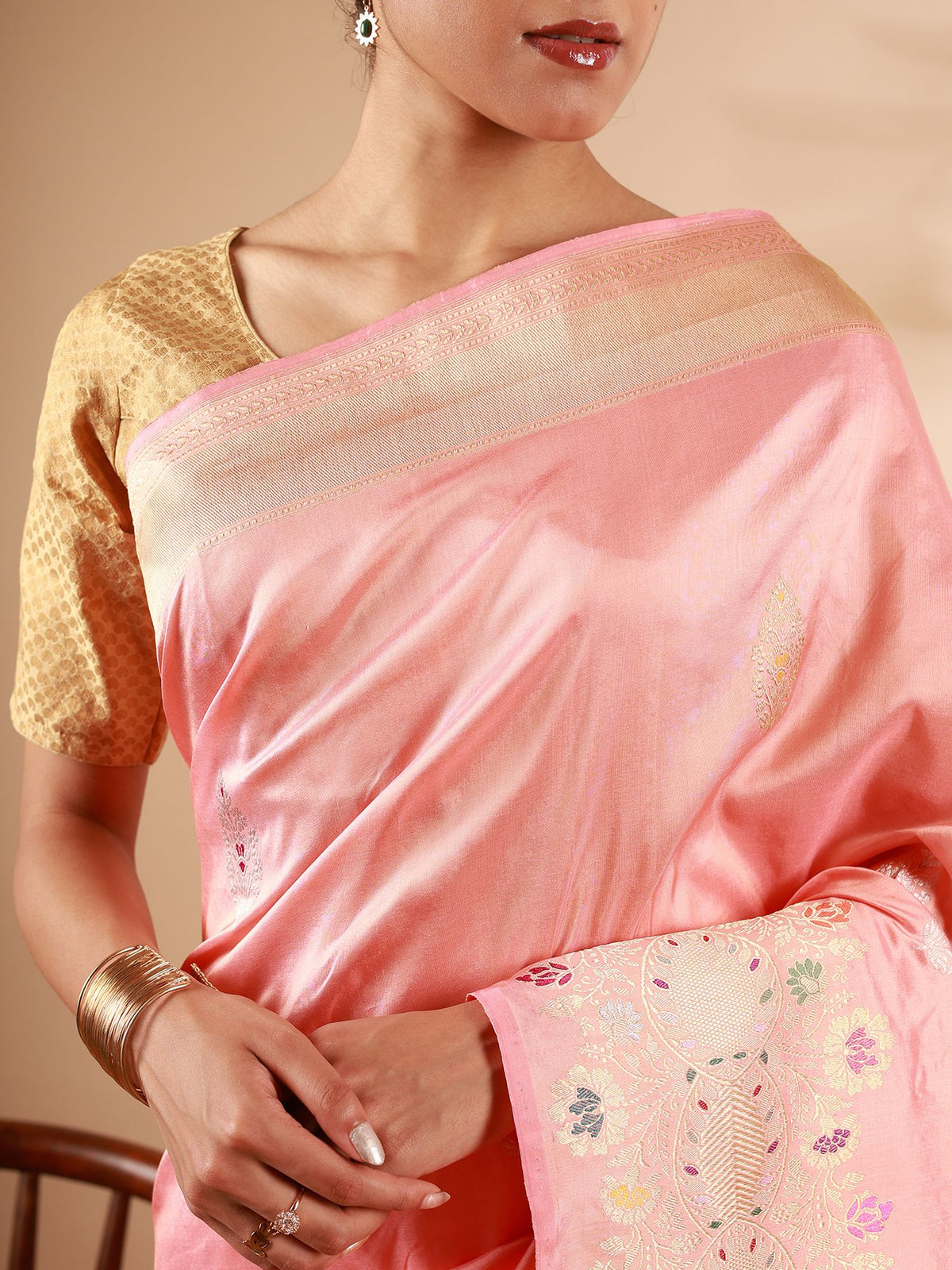 Meenakari Noor